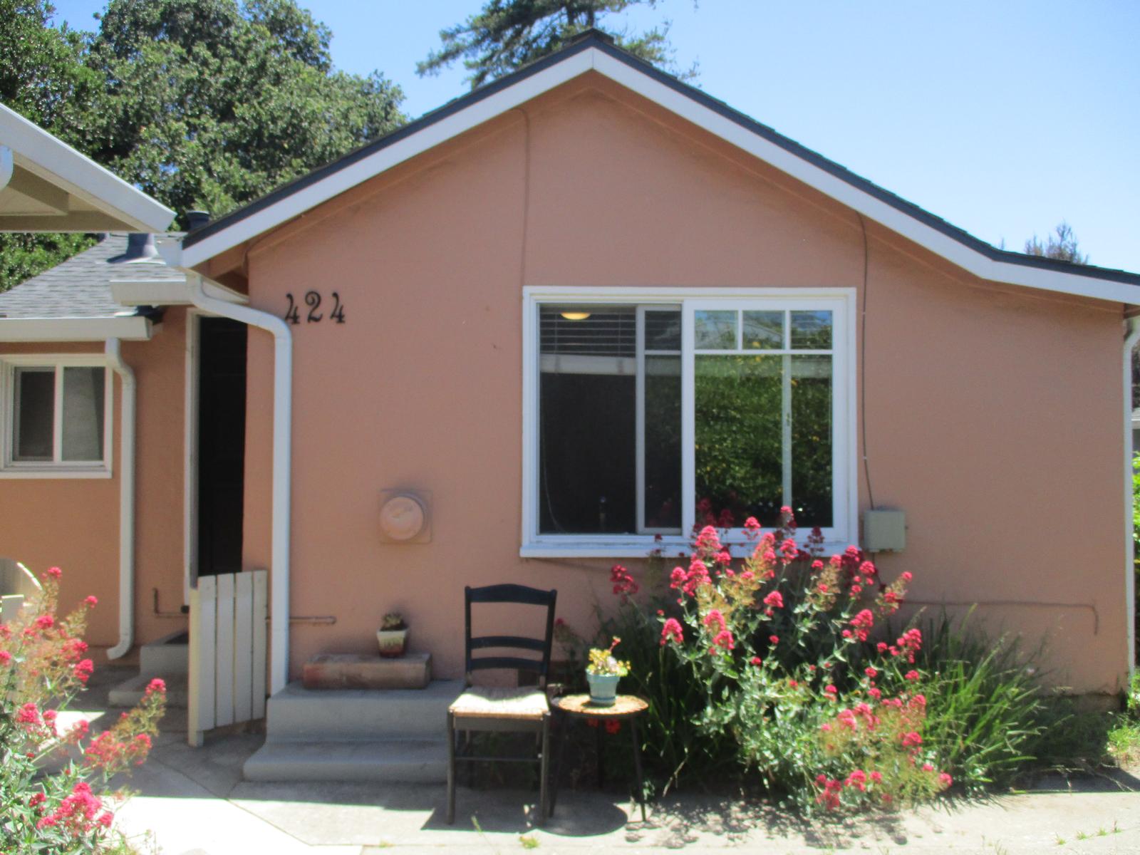 424 8th Ave., Santa Cruz